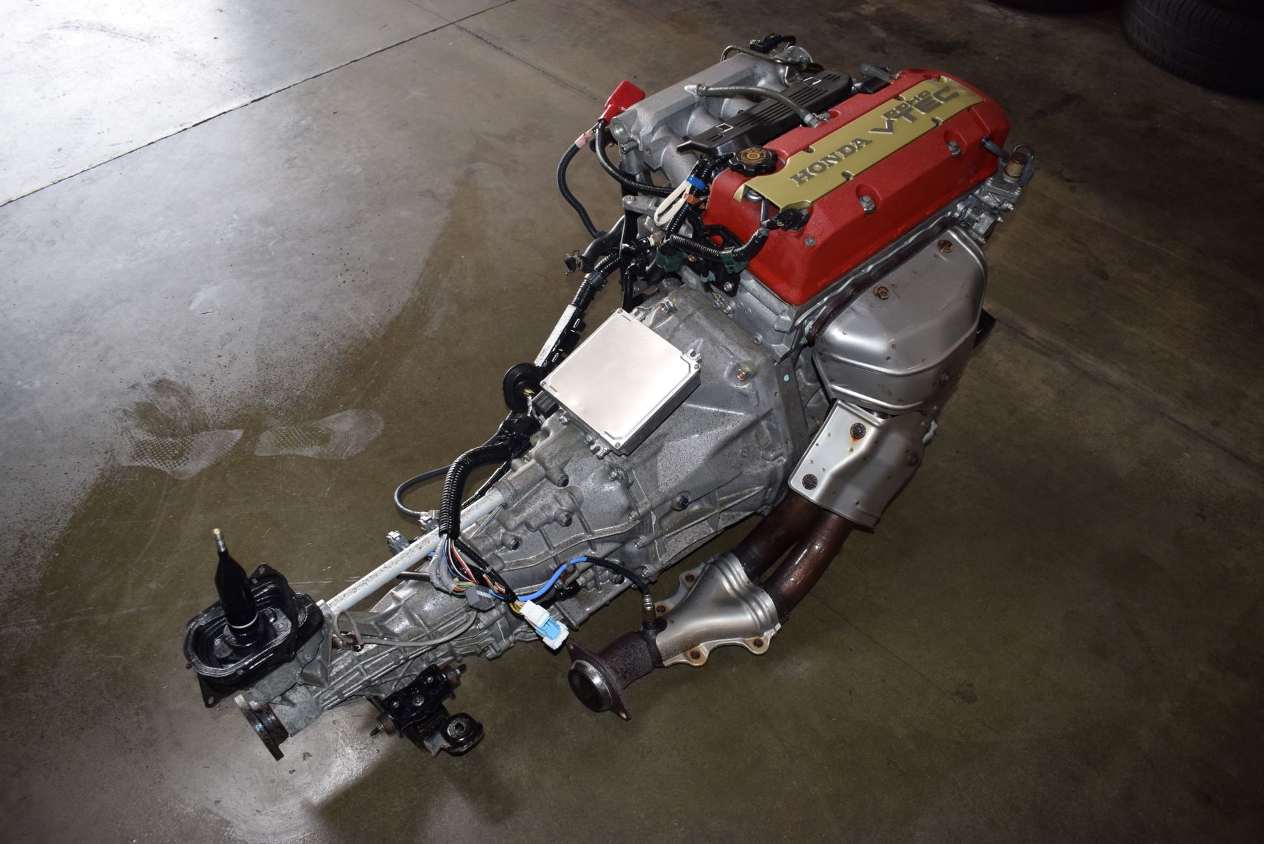 JDM 0409 Honda S2000 AP2 F22C Engine 6 Speed Transmission DOHC Vtec 2